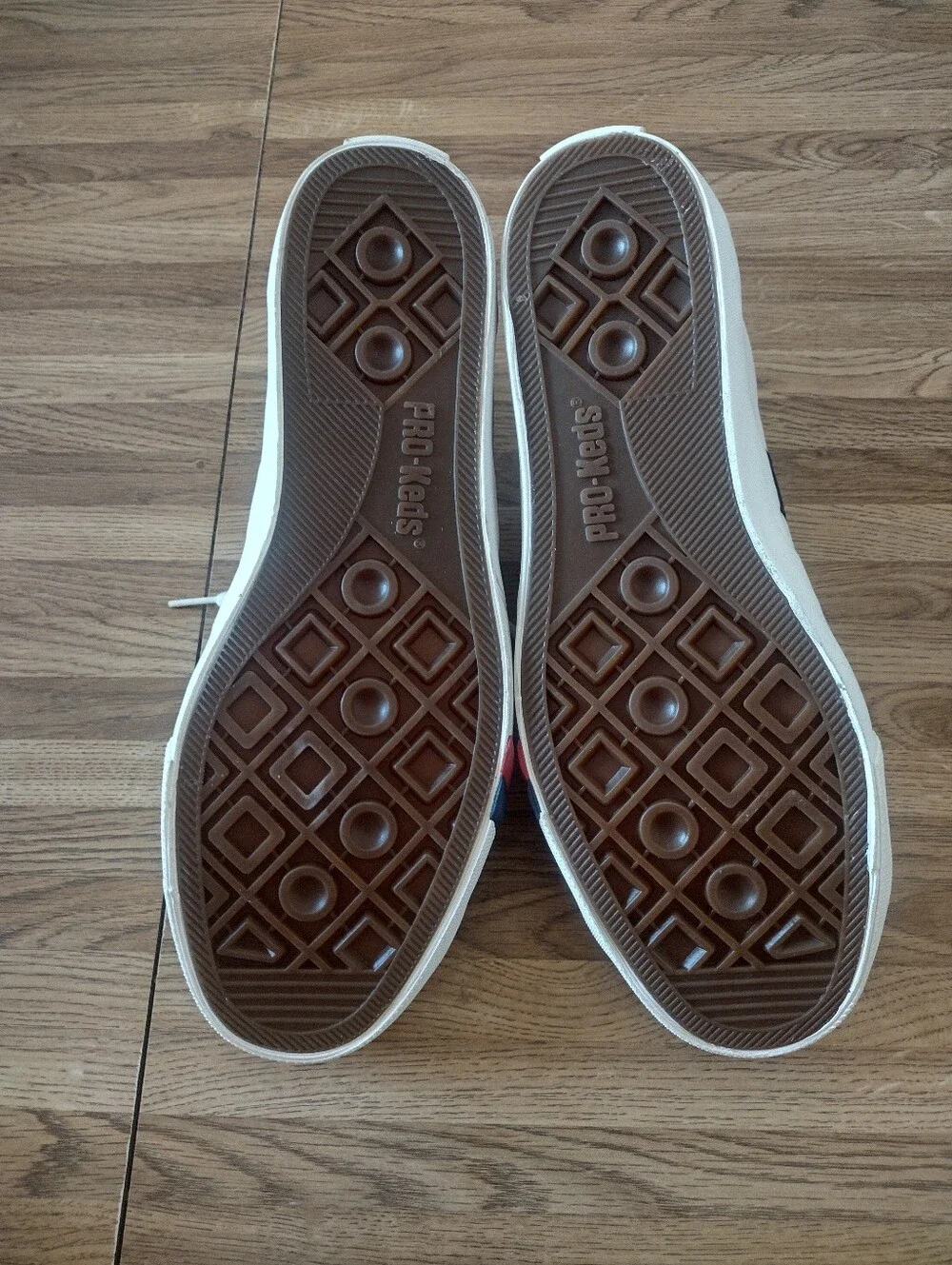 Men's Size 9 Pro Keds PH56803 Suede Lo-Top White Sneakers